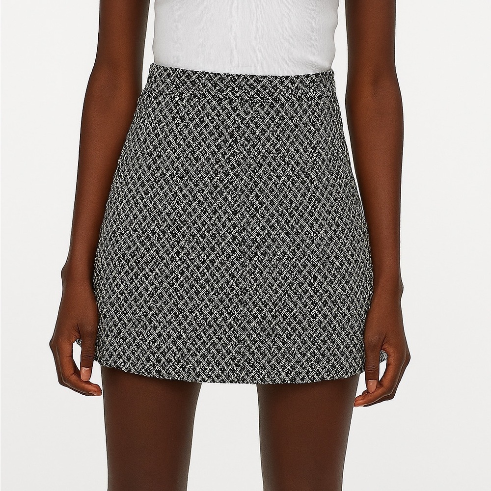 Forever 21 Black and White A-Line Mini Skirt